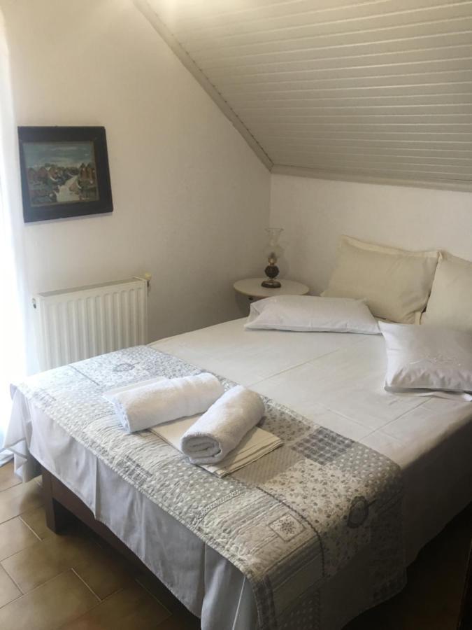 Villa Afroditi Nea Vrasna Luaran gambar