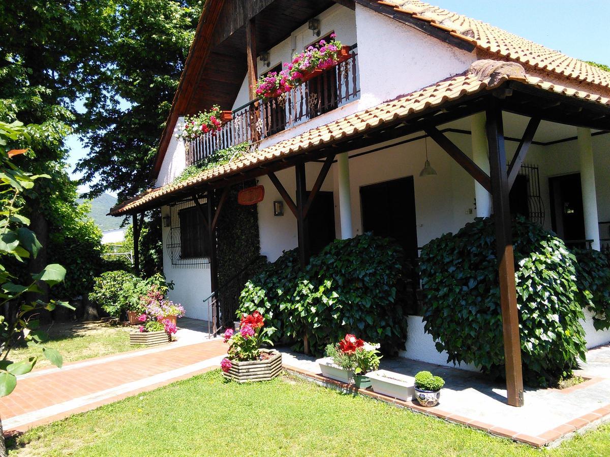 Villa Afroditi Nea Vrasna Luaran gambar